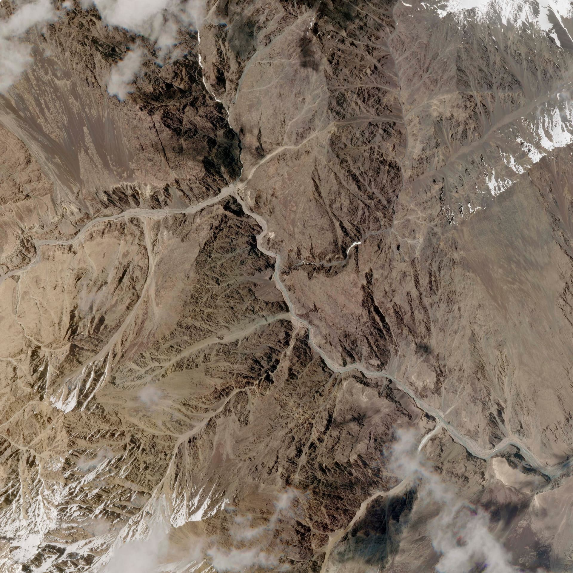 India-china faceoff : सीमा विवाद के बीच विदेश मंत्रालय ने कहा, स्थिति सामान्य करने के लिए LAC से सेना हटाये चीन India-china faceoff : सीमा विवाद के बीच विदेश मंत्रालय ने कहा, स्थिति सामान्य करने के लिए LAC से सेना हटाये चीन
