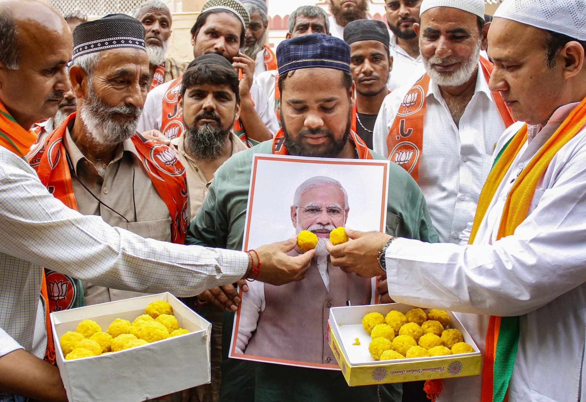PM Modi Birthday Wishes: सीएम योगी ने दी पीएम मोदी को जन्मदिन की बधाई