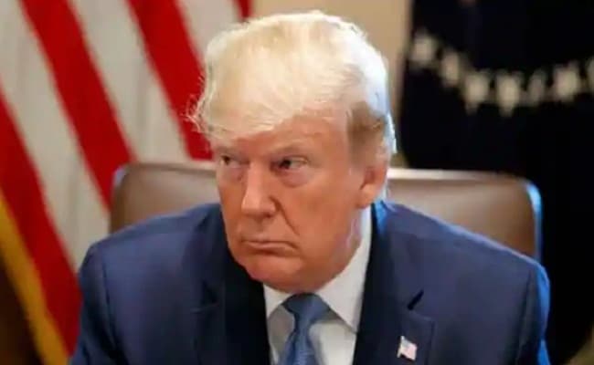 कोरोना से जंग: अमेरिकी राष्ट्रपति डोनाल्ड ट्रंप को एक डॉक्टर ने भेजा बनारसी गमछा