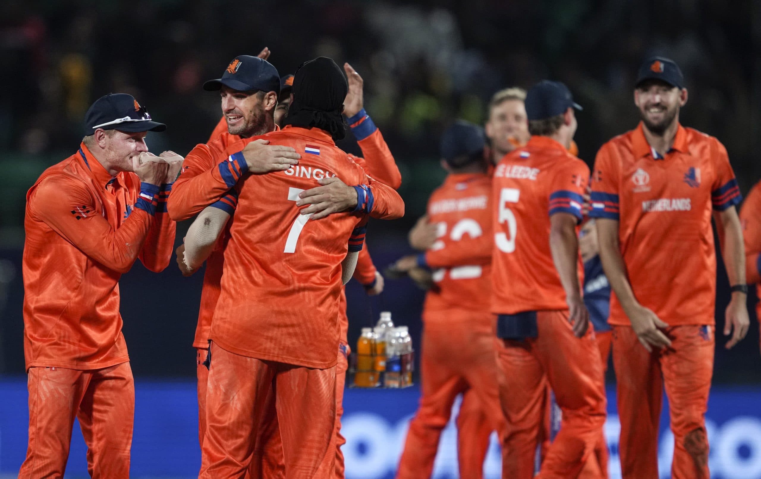 SA vs NED, CWC 2023: नीदरलैंड ने किया बड़ा उलटफेर, दक्षिण अफ्रीका को 38 रन से रौंदा, देखें तस्वीरें