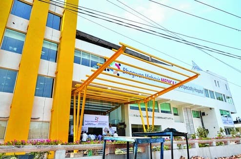 मेडिका ग्रुप के चेयरमैन के इस्तीफे की हो रही चर्चा, डॉ आलोक ने किया इनकार