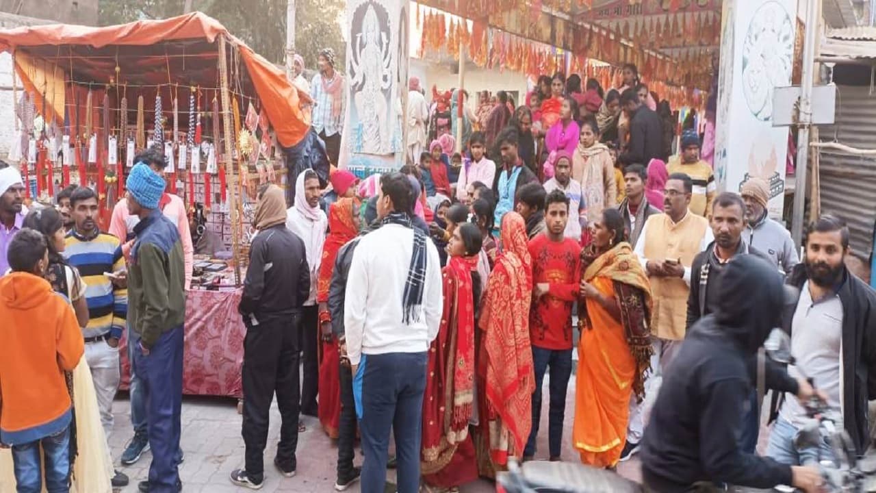 औरंगाबाद में सज-संवरकर मंडप पहुंचे दुल्हे राजा, पीछे से आ गयी पहली पत्नी, फिर हुआ ऐसा तमाशा...