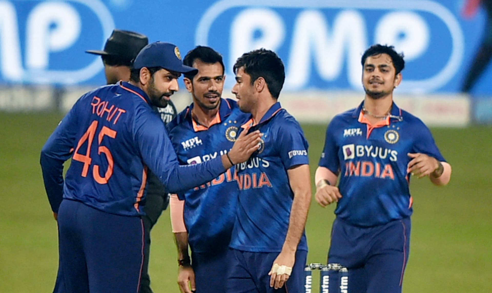 IND vs WI T20: भारत ने दो मैच जीतकर सीरीज पर किया कब्जा, दूसरे टी-20 में वेस्टइंडीज को 8 रन से हराया