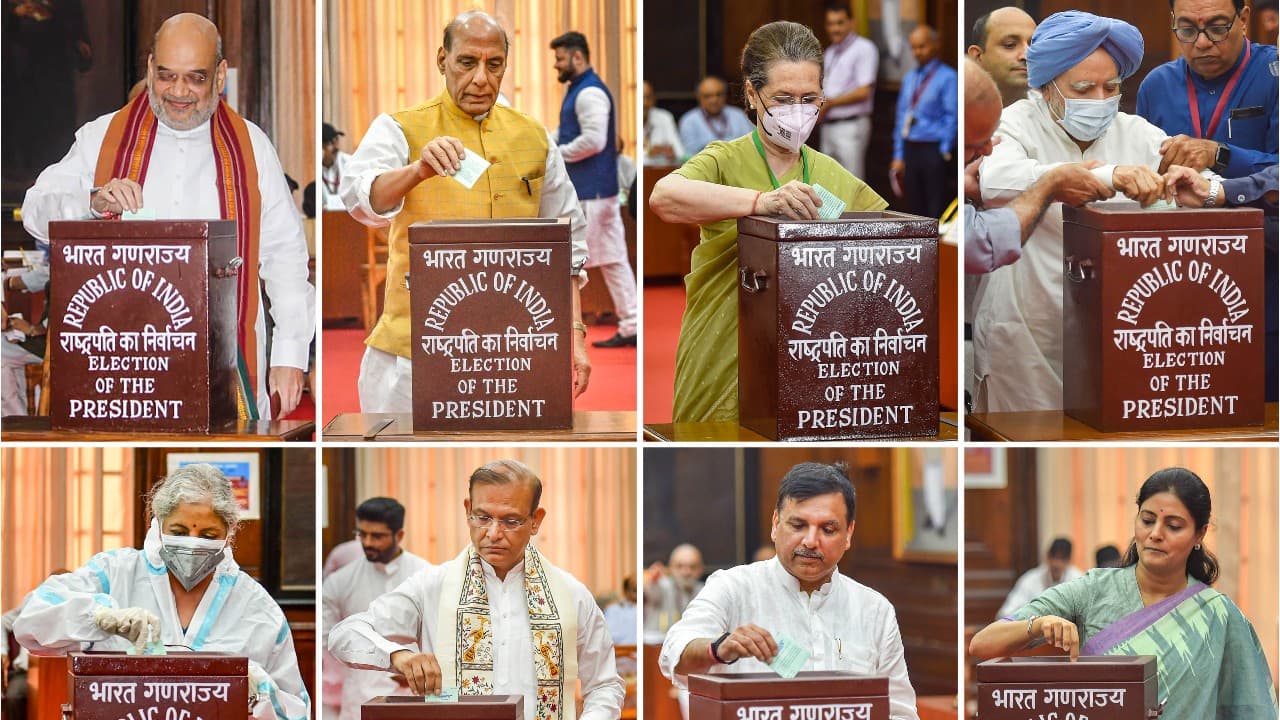 यशवंत सिन्हा vs द्रौपदी मुर्मू: 16वां राष्ट्रपति चुनने के लिए सांसदों-विधायकों ने किया मतदान, 98.90% वोट