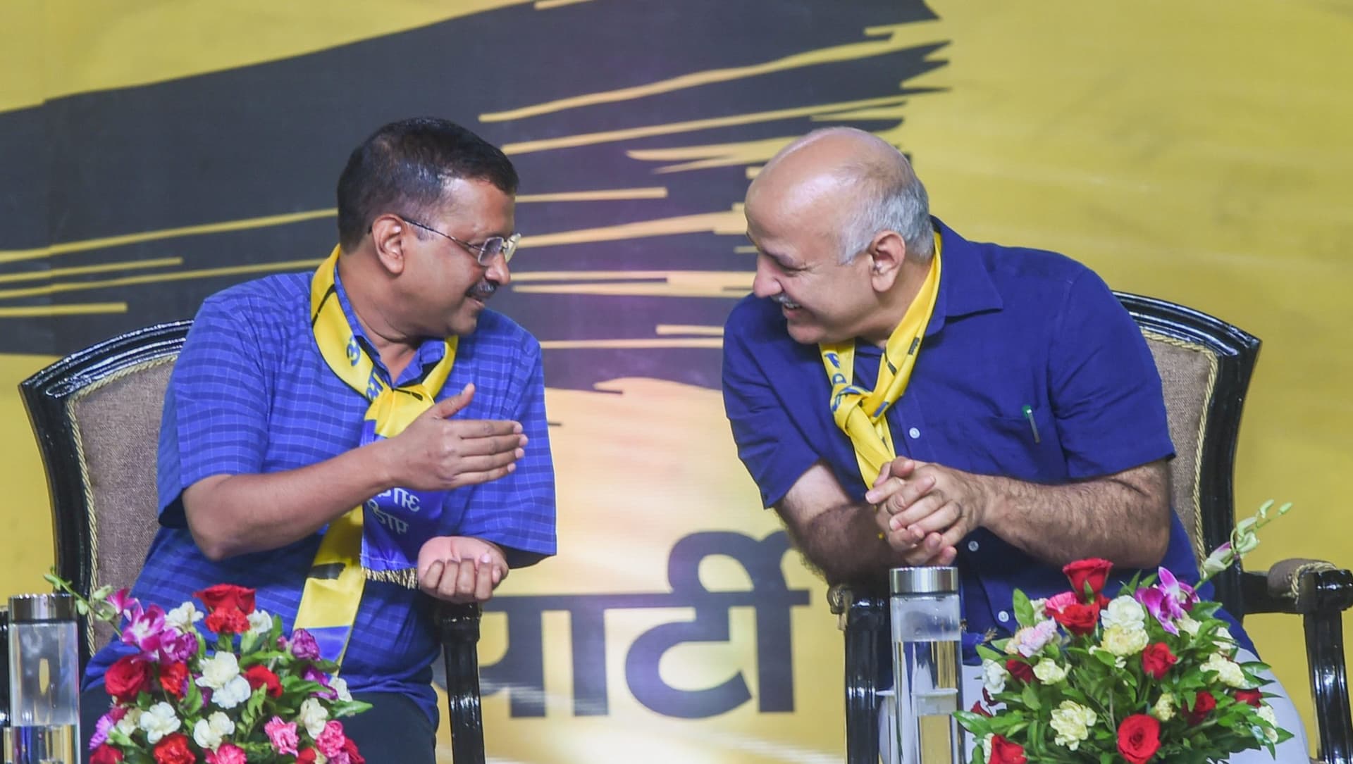 Gujarat Election 2022: ‘मुफ्त रेवड़ी’ बांटकर भाजपा को गुजरात में कितना नुकसान पहुंचाएगी ‘आप’ ? Gujarat Election 2022: ‘मुफ्त रेवड़ी’ बांटकर भाजपा को गुजरात में कितना नुकसान पहुंचाएगी ‘आप’ ?