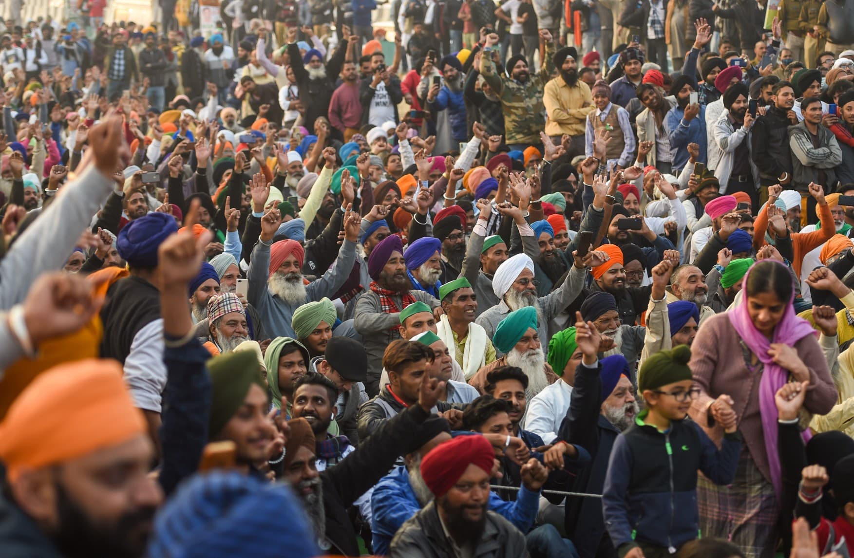 Kisan Andolan LIVE Updates : सरकार और किसानों के बीच आज भी नहीं बनी बात, 22 को फिर से होगी वार्ता