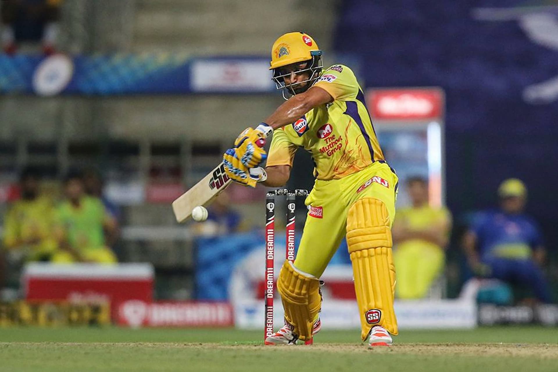 CSK को खल रही है सुरेश रैना और रायडू की कमी, कोच प्लेमिंग ने माना बिखर गयी है टीम