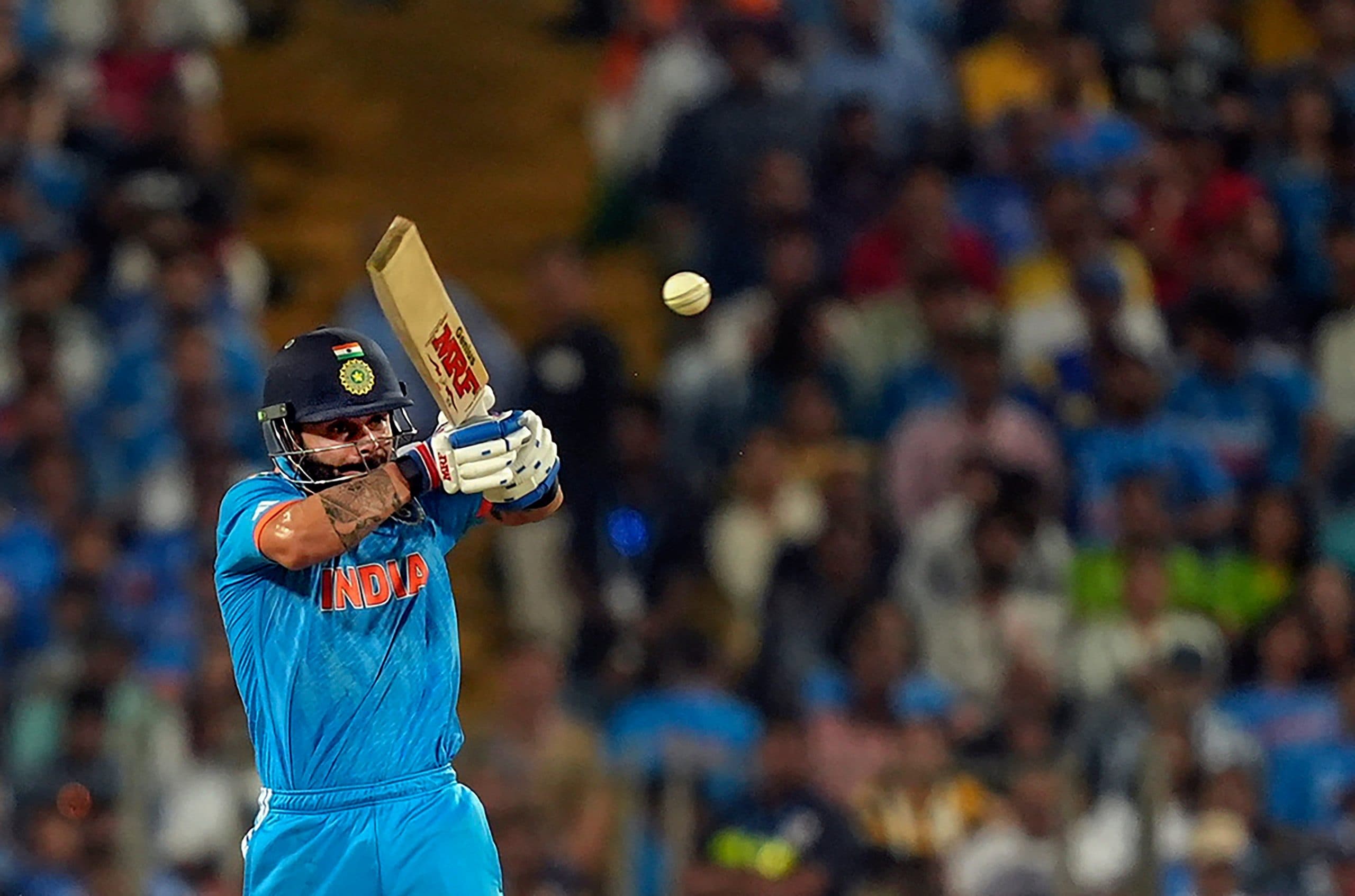 IND VS BAN: पैर छू कर आउट