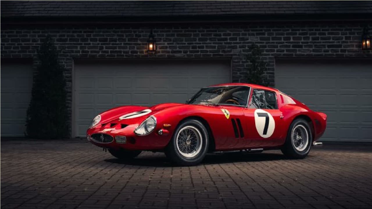 1962 फरारी 250 जीटीओ हो गई नीलाम! बोली के पैसे से बन गई दुनिया की दूसरी सबसे महंगी कार