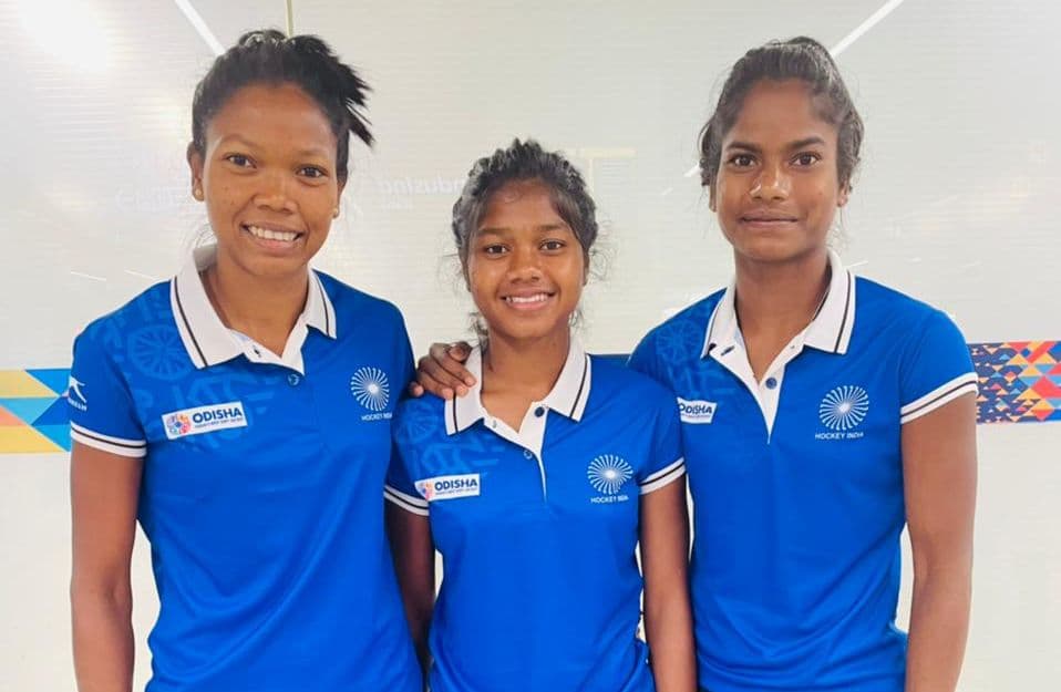 FIH जूनियर महिला वर्ल्ड कप हॉकी के लिए भारतीय हॉकी टीम दक्षिण अफ्रीका रवाना, झारखंड की 3 खिलाड़ी टीम में