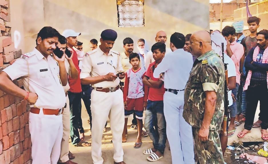 बिहार : बम बनाने के दौरान ब्लास्ट से हड़कंप, विस्फोट में एक शख्स की मौत