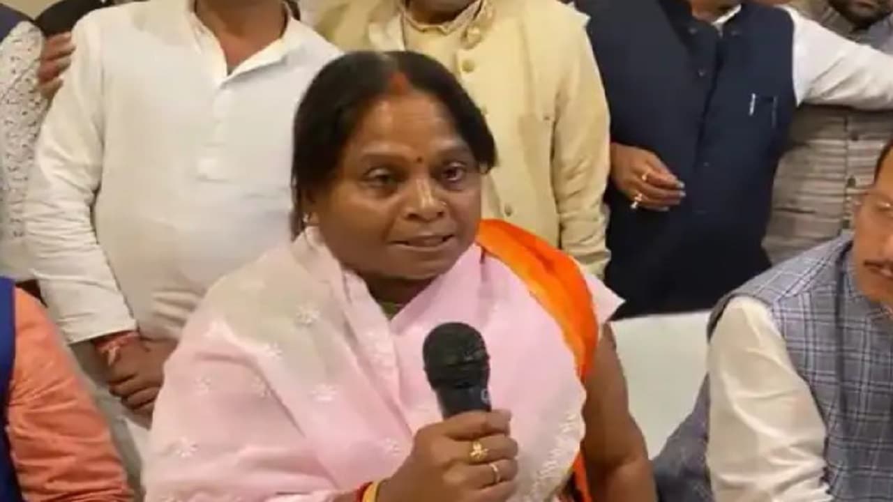 RJD नेताओं के घर पर CBI रेड को लेकर सियासी बवाल जारी,कांग्रेस ने सीबीआई को केंद्र का पसंदीदा नर्तकी बताया