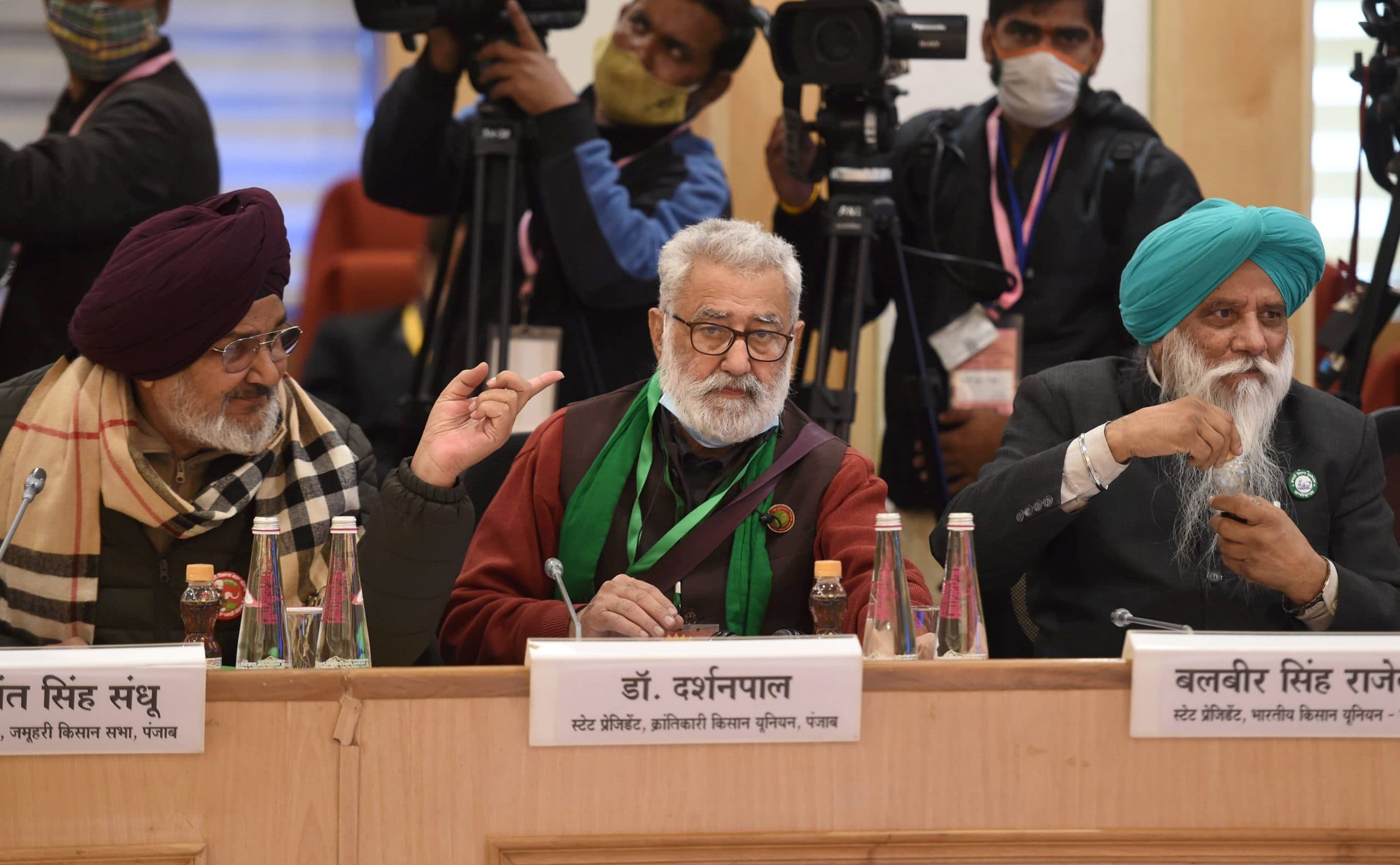 Farmers Protest : सरकार ने कृषि कानून साल भर के निलंबित करने का दिया प्रस्ताव, 22 को जवाब देंगे किसान