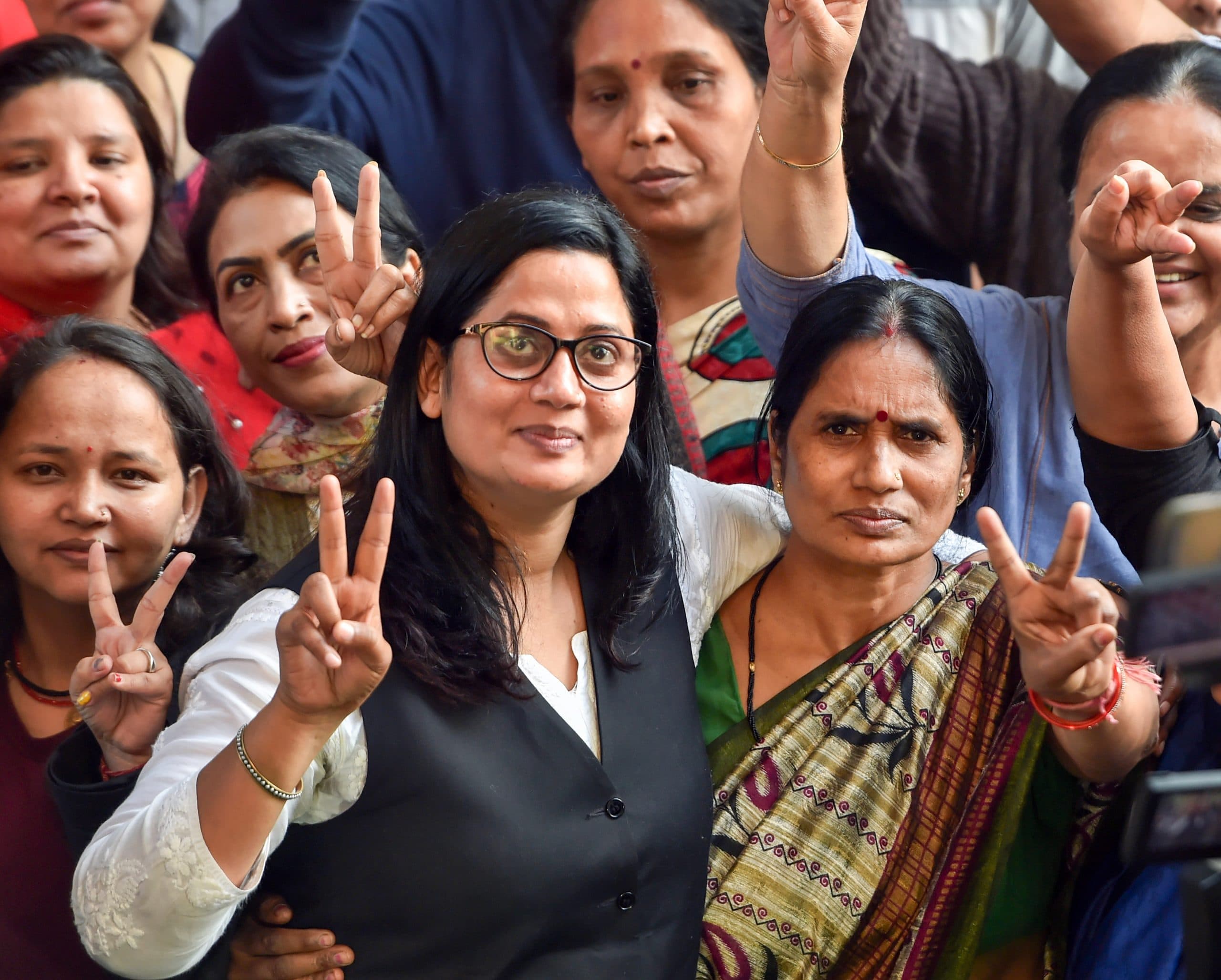 Nirbhaya Case : दोषियों की दलील से छह साल तक लड़ती रही निर्भया की वकील सीमा कुशवाहा, जानिए उनके बारे में