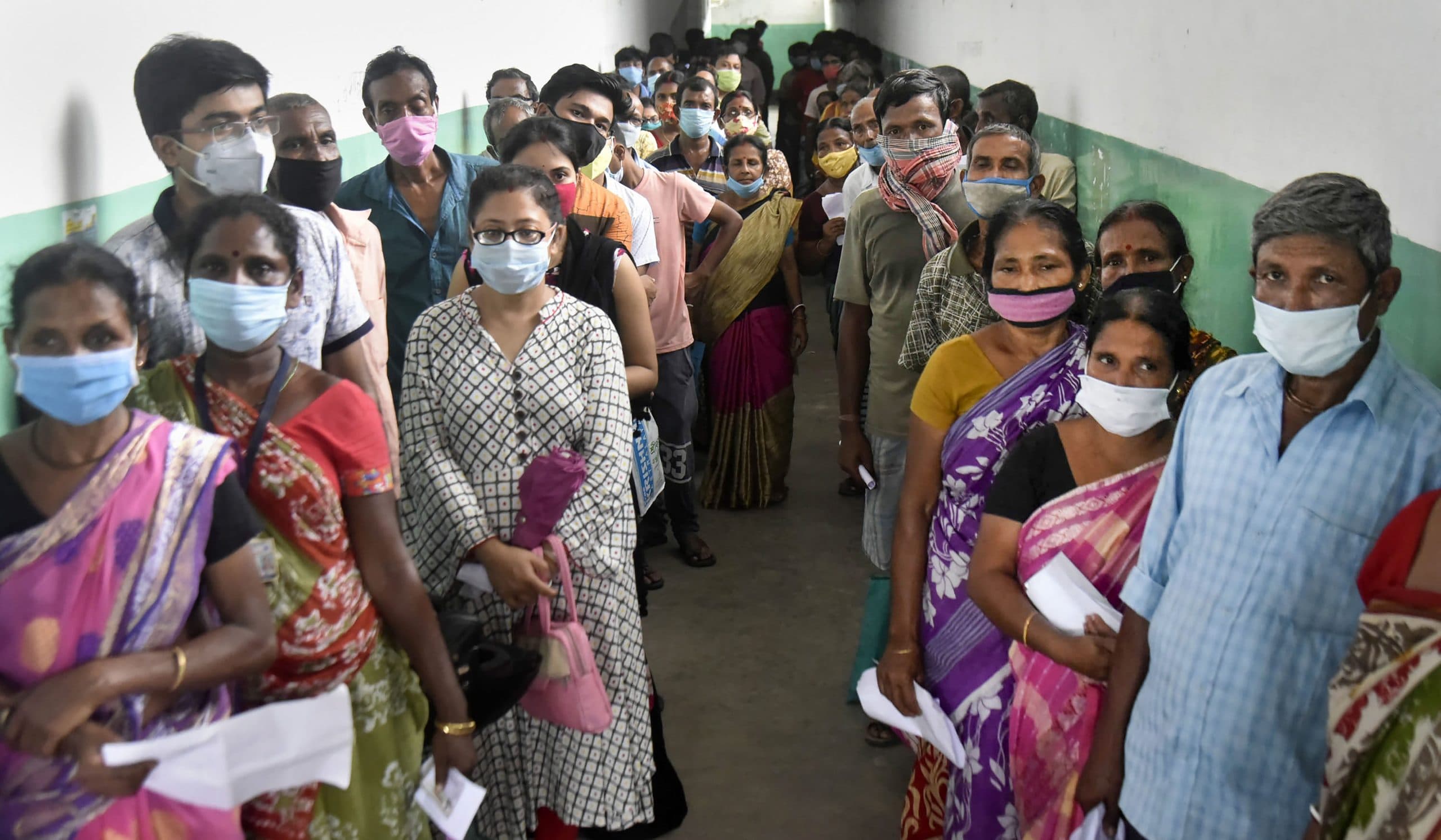 डराने लगे केरल में कोरोना के आंकड़े, एक दिन में आये 20 हजार से ज्यादा मामले, डेल्टा वेरिएंट अब भी बड़ी चिंता