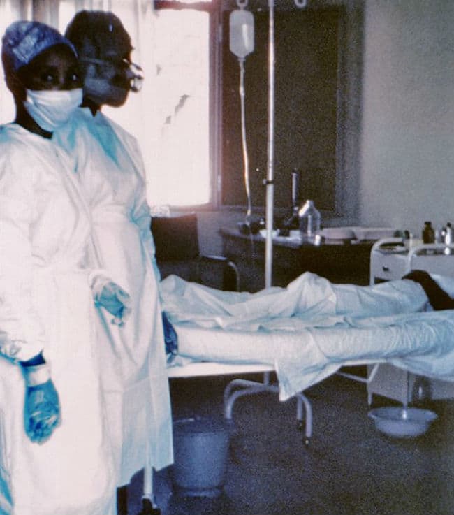 इबोला के वायरस का गहराता खतरा, स्‍पेन की नर्स संक्रमित