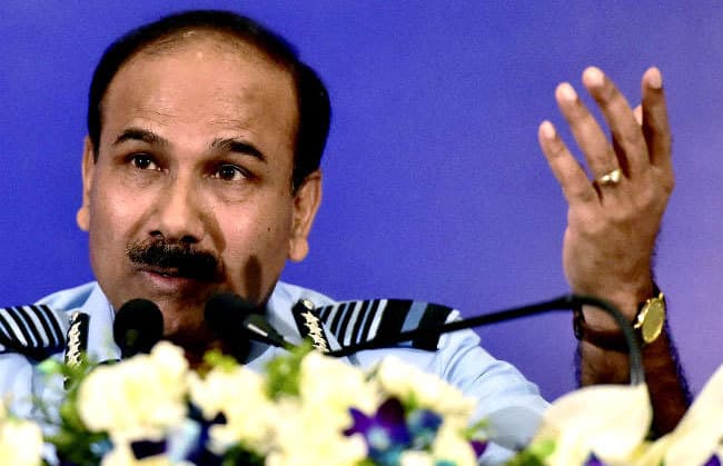 सीज फायर का उल्लंघन गंभीर समस्या : वायुसेना प्रमुख राहा