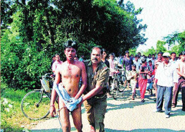 तृणमूल नेता के आवास में घटी घटना: छात्रा को अगवा कर बलात्कार