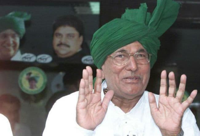 आज आत्‍मसमर्पण करेंगे ओम प्रकाश चौटाला, HC ने रद्द की जमानत