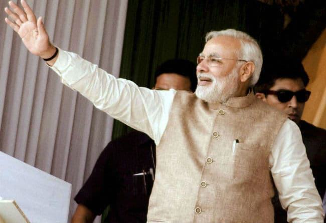 मोदी ने मतदाताओं से कहा, कृष्ण की तरह उंगली की शक्ति का सही प्रयोग करें