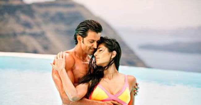 ''बैंग-बैंग'' की धमाकेदार कमाई जारी, करेगी 300 करोड का आंकडा पार