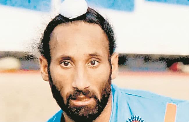 देश को स्‍वर्ण दिलाने के लिए सरदार सिंह से छुपाई गयी थी दादा के मौत की खबर