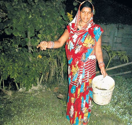 भारत-पाक के बीच गोलीबारी में फंसा सुनैना का ‘ब्रह्नास्त्र’