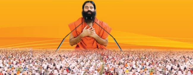 स्‍वच्‍छ भारत अभियान, बाबा रामदेव ने लगाया झाड़ू