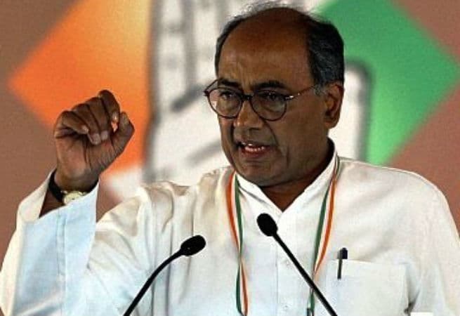 दिग्विजय ने कहा,पार्टी को थरुर के प्रति अभी भी बहुत भरोसा है