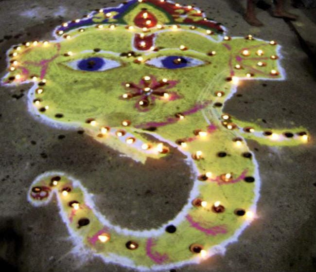 दीपावली कल, शाम 6.41 से 8.37 बजे तक पूजन का शुभ मुहूर्त