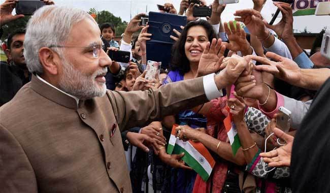 कश्मीर : बाढ़ पीड़ितों के लिए पीएम ने 745 करोड़ की मदद की घोषणा