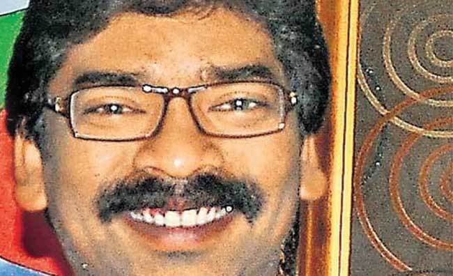 कोई जन्म से नक्सली नहीं होता : हेमंत सोरेन