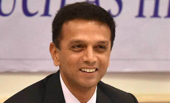 द्रविड बोले, क्रिकेट से सीख लेना चाहिए ओलंपिक खेलों को