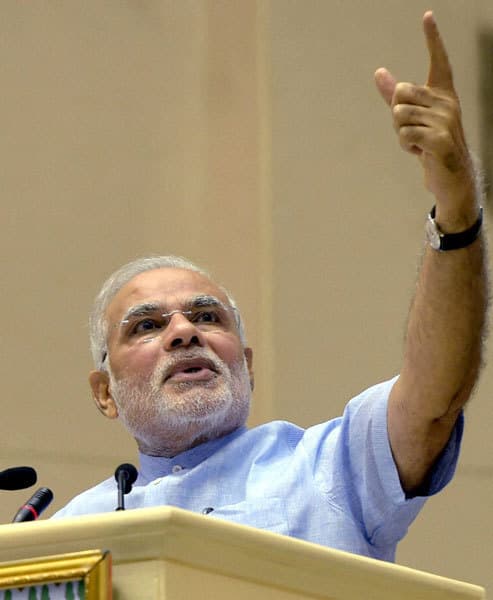 मोदी ने सरदार पटेल की तुलना चाणक्य से की