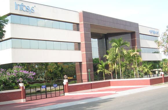 अमेरिका में देगी इन्फोसिस 2,100 से ज्यादा लोगों को नौकरी