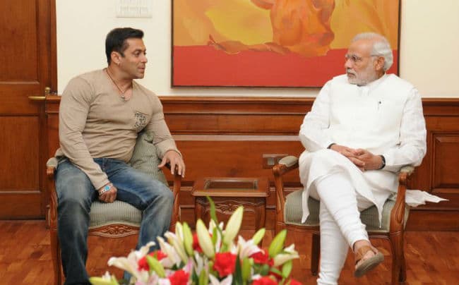 शादी का न्यौता देने पीएम आवास पहुंचे सलमान