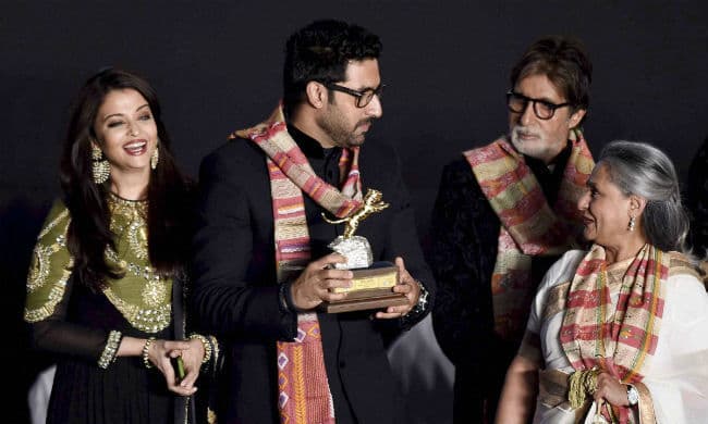 एक मंच पर नजर आये, ममता बनर्जी, अमिताभ बच्चन और शाहरुख खान