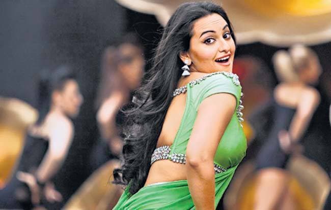 एक्शन जैक्सन में सोनाक्षी के पंजाबी ठुमके