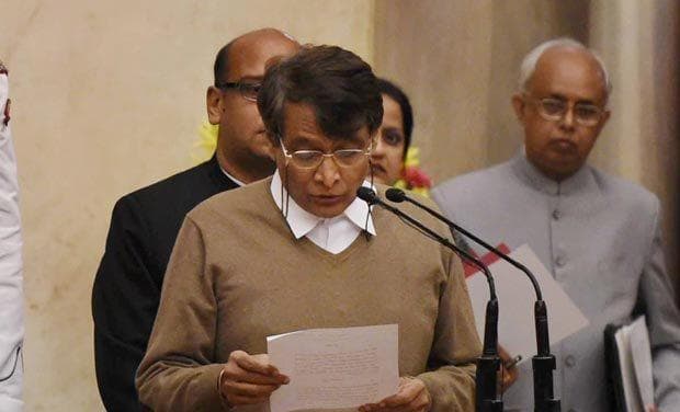 क्या खस्ताहाल भारतीय रेलवे के लिए सपनों के सौदागर साबित होंगे प्रभु?