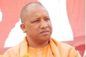 गुजरात के मुसलमानों से प्रेरणा लें आजमः आदित्यनाथ