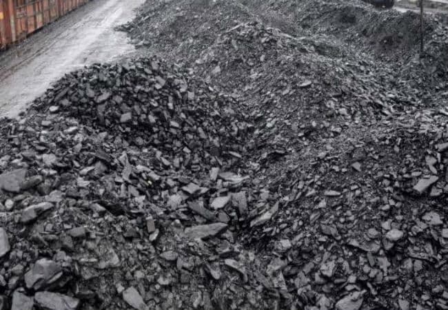 धनबाद की 37 समेत राज्य की 142 कंपनियाें का कोल लिंकेज रद्द, देखें पूरी लिस्ट