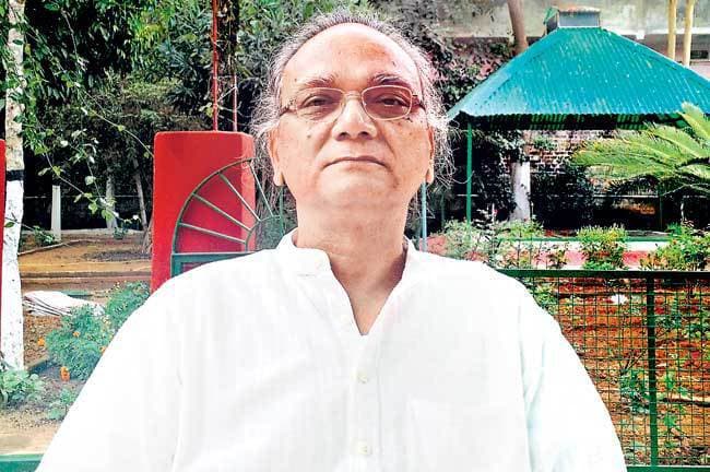 अतिशय भोग की आग में!