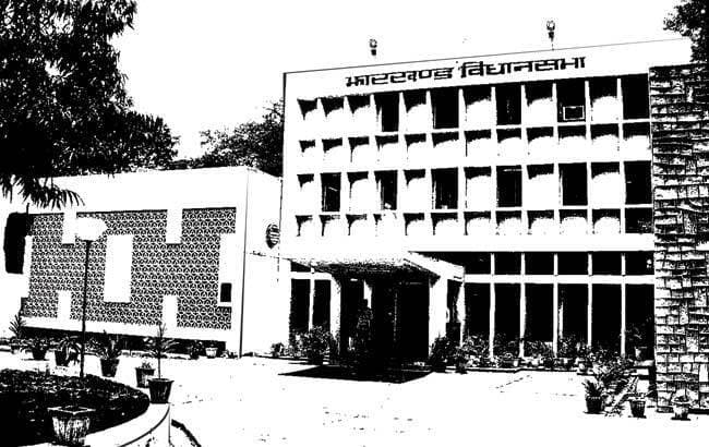 अवैध नियुक्तियों का रहा ‘आलम’