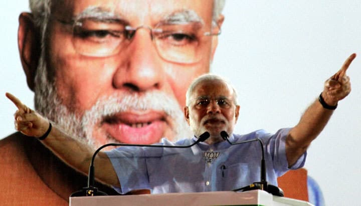 ''आधार'' के पक्षधर मोदी, फिर शुरु करना चाहते हैं डीबीटी