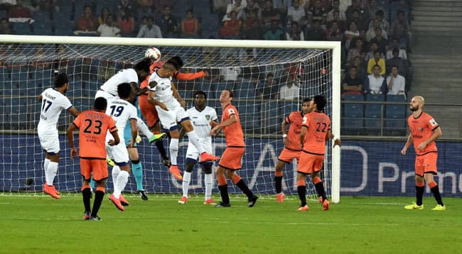 इंडियन सुपर लीग : चेन्नइयिन एफसी ने मुंबई सिटी एफसी को 3-0 से रौंदा