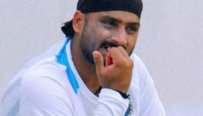 ''भज्जी ने अपना गेंदबाजी एक्शन सुधार कर बड़ा काम किया''