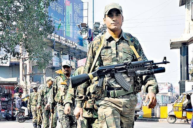 झारखंड विधानसभा चुनाव: सुरक्षा के बीच शांतिपूर्ण मतदान की तैयारी, 13 सीट पर आज वोट