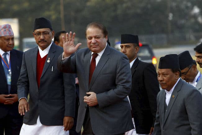 भारत-पाक वार्ता के लिए गेंद भारत के पाले में : शरीफ