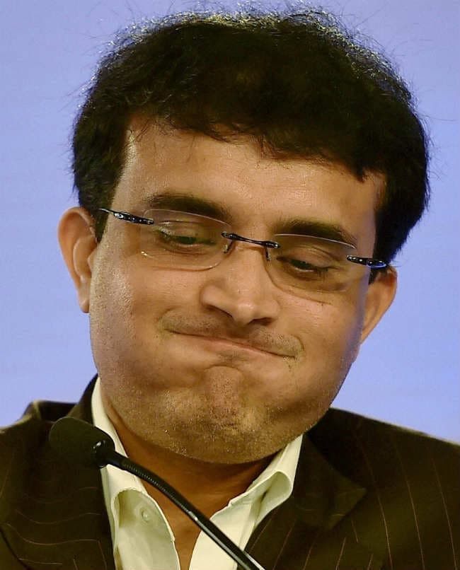 सौरभ और क्रिकेट के बीच आया फुटबॉल, भारत-ऑस्ट्रेलिया मैच की कमेंट्री से रहेंगे दूर
