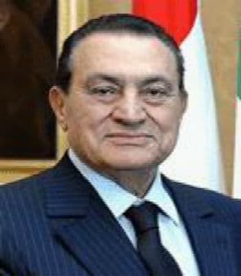 हत्या के आरोप से बरी हुए हुए मिस्त्र के पूर्व राष्ट्रपति होस्नी मुबारक